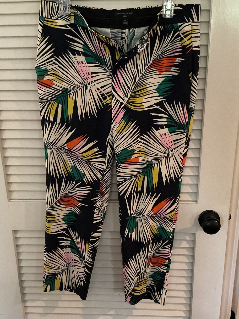 Banana Republic Kids Tropical Leaf Navy Crop Pants
